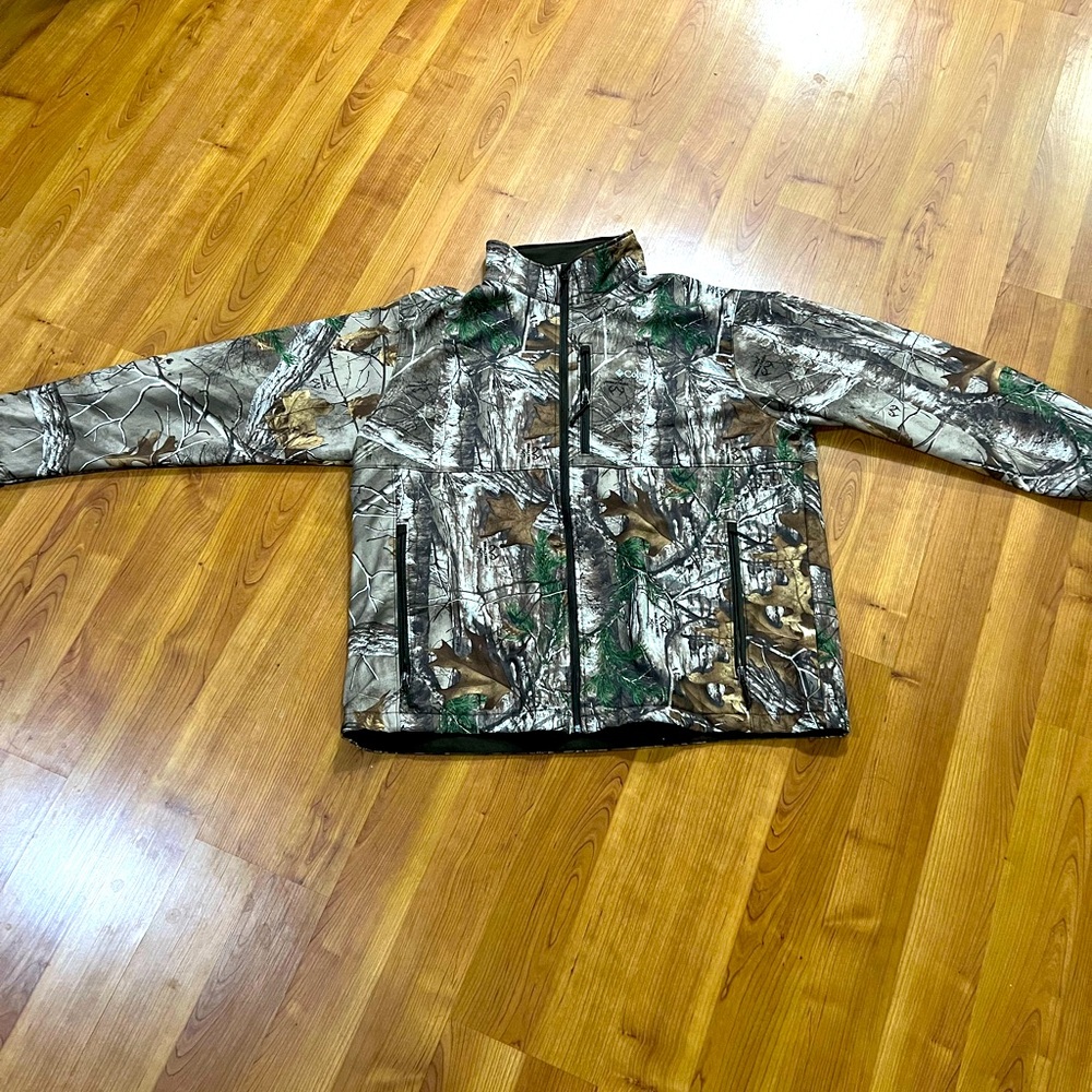 Columbia Camouflage soft shell jacket-XXL